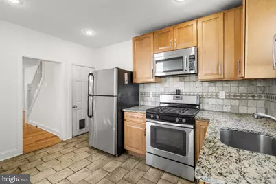 2426 E Indiana Avenue, Philadelphia, PA 19134 - Photo 13