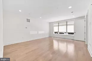 840 N 3rd St, Philadelphia, PA 19123 - Photo 3