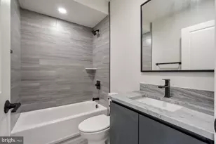 2709 Priya Ln, Philadelphia, PA 19131 - Photo 9