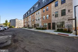 2709 Priya Ln, Philadelphia, PA 19131 - Photo 25