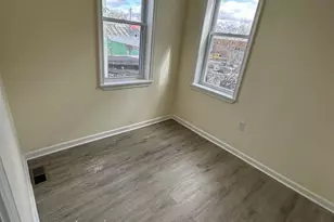 2115 Wakeling St, Philadelphia, PA 19124 - Photo 9