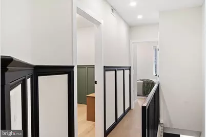2117 Sears Street, Philadelphia, PA 19146 - Photo 9