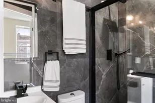2117 Sears St, Philadelphia, PA 19146 - Photo 13