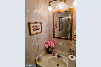 1036 Hazelwood Drive, Philadelphia, PA 19150 - Photo 15