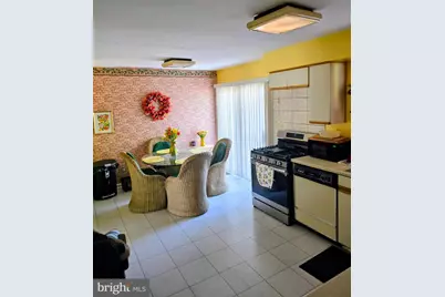 1036 Hazelwood Drive, Philadelphia, PA 19150 - Photo 21