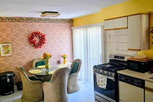 1036 Hazelwood Dr, Philadelphia, PA 19150 - Photo 21
