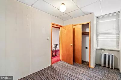 2440 S Hutchinson Street, Philadelphia, PA 19148 - Photo 11