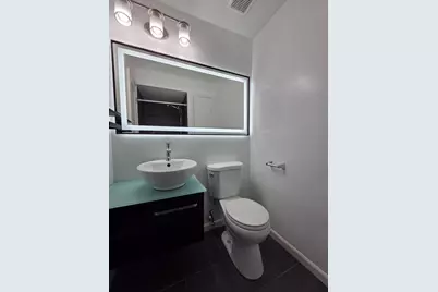 1701 Scotchbrook Drive #B, Philadelphia, PA 19115 - Photo 19