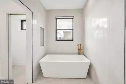 2368 Norris Street E, Philadelphia, PA 19125 - Photo 25
