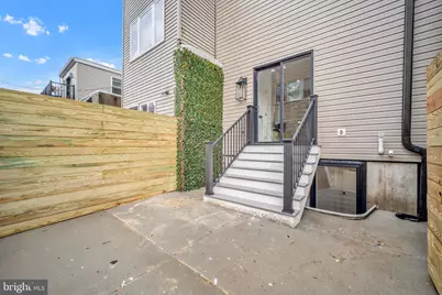 2368 Norris Street E, Philadelphia, PA 19125 - Photo 15