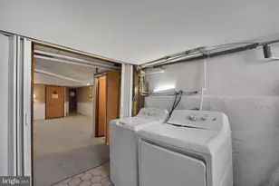 7626 Fayette St, Philadelphia, PA 19150 - Photo 23