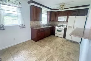 6527 N 10th St, Philadelphia, PA 19126 - Photo 7