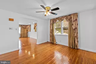 6527 N 10th St, Philadelphia, PA 19126 - Photo 5