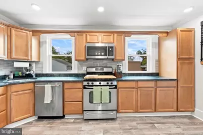 1031 Loney Street, Philadelphia, PA 19111 - Photo 9