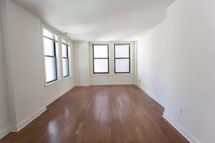 1411-3 Walnut St, Philadelphia, PA 19102 - Photo 11