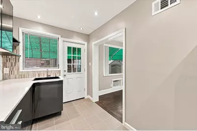 7213 Guyer Avenue, Philadelphia, PA 19153 - Photo 11