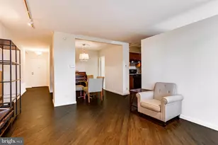 2401 Pennsylvania Ave, Philadelphia, PA 19130 - Photo 11