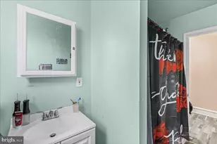 5118 N 11th St, Philadelphia, PA 19141 - Photo 19
