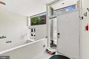 770 S 3rd St, Philadelphia, PA 19147 - Photo 3