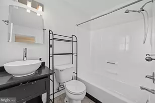 2024 Christian St, Philadelphia, PA 19146 - Photo 19