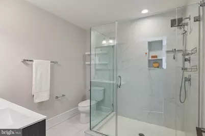 1016 S 17th Street #B, Philadelphia, PA 19146 - Photo 27