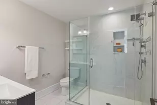 1016 S 17th St, Philadelphia, PA 19146 - Photo 27