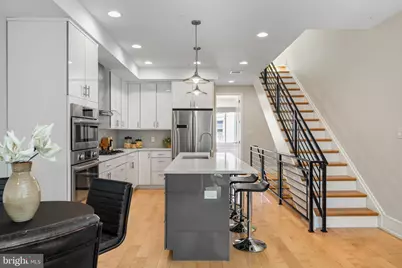1016 S 17th Street #B, Philadelphia, PA 19146 - Photo 17