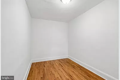 2427 E Indiana Avenue, Philadelphia, PA 19134 - Photo 15