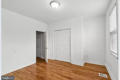 2427 E Indiana Avenue, Philadelphia, PA 19134 - Photo 13