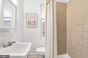 2427 E Indiana Ave, Philadelphia, PA 19134 - Photo 19