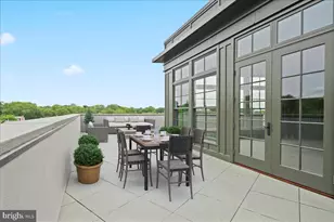 1 W Hartwell Ln, Philadelphia, PA 19118 - Photo 21