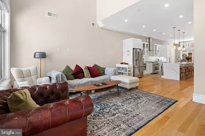 2525 Brown Street, Philadelphia, PA 19130 - Photo 9
