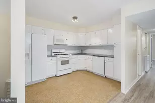 9505 Northeast Ave, Philadelphia, PA 19115 - Photo 11