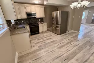 6527 Tulip St, Philadelphia, PA 19135 - Photo 11