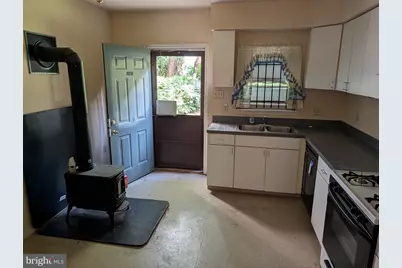 1607 N 18th Street, Philadelphia, PA 19121 - Photo 5
