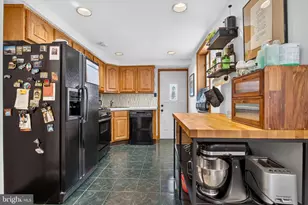 2428 Gaul St, Philadelphia, PA 19125 - Photo 7