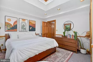 2428 Gaul St, Philadelphia, PA 19125 - Photo 11