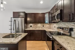1211 Mt Vernon St, Philadelphia, PA 19123 - Photo 9