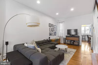 331 E Thompson Street, Philadelphia, PA 19125 - Photo 5