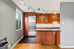 2601 Pennsylvania Ave, Philadelphia, PA 19130 - Photo 13