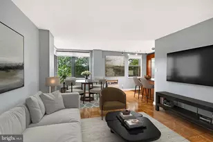 2601 Pennsylvania Ave, Philadelphia, PA 19130 - Photo 9
