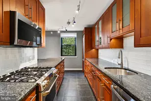 2601 Pennsylvania Ave, Philadelphia, PA 19130 - Photo 15