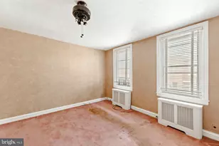 1917 S 11th St, Philadelphia, PA 19148 - Photo 17