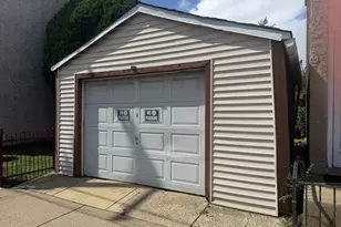4752 Tacony St, Philadelphia, PA 19137 - Photo 3