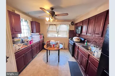 8262 Williams Avenue, Philadelphia, PA 19150 - Photo 9