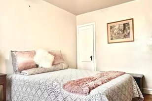 426 E Slocum Street E, Philadelphia, PA 19119 - Photo 13