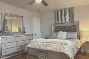 426 E Slocum Street E, Philadelphia, PA 19119 - Photo 9
