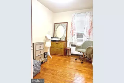 426 E Slocum Street E, Philadelphia, PA 19119 - Photo 11