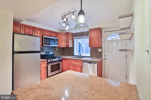 1905 Annin St, Philadelphia, PA 19146 - Photo 5