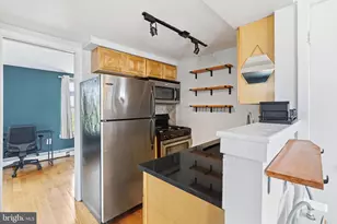 2102 Christian St, Philadelphia, PA 19146 - Photo 7